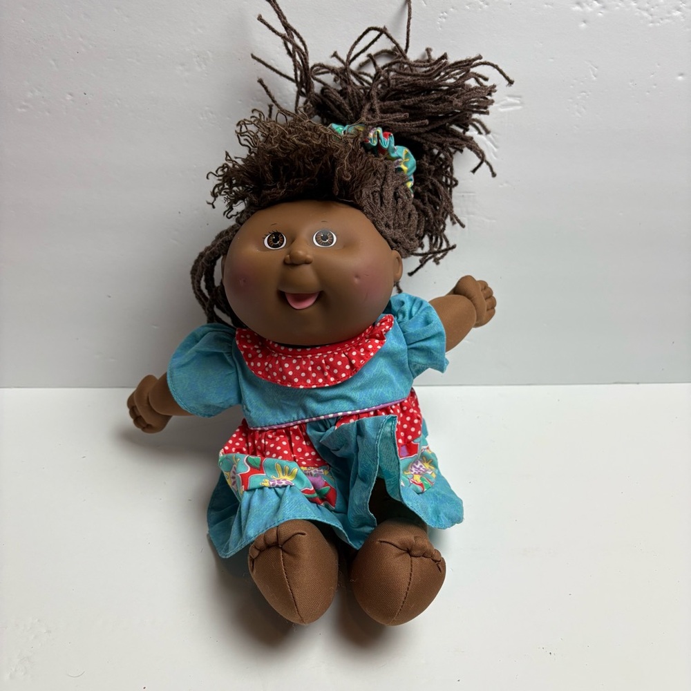 Cabbage Patch Kids Crimp n Curl African American Black Doll Original Clothes